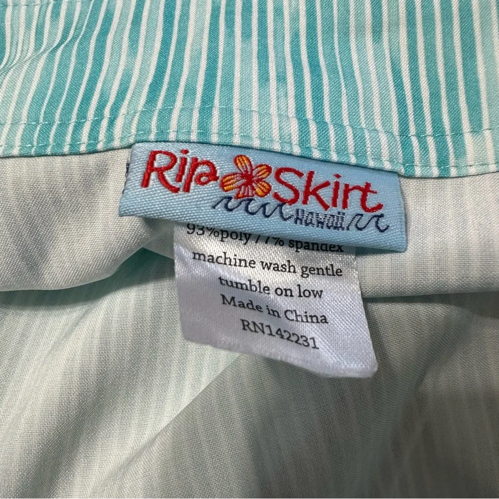 RipSkirt Hawaii Water Color Mini Stripes in‎ Length 2 Size Medium